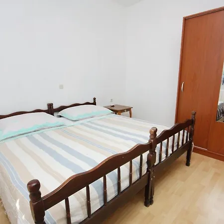 公寓 With Parking Spaces Bibinje, Zadar - 5753 比比涅