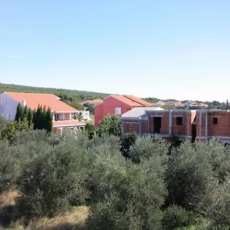 公寓 With Parking Spaces Bibinje, Zadar - 5753 比比涅