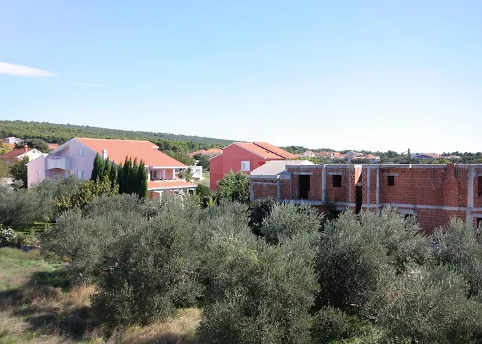 アパート With Parking Spaces Bibinje, Zadar - 5753 ビビニェ