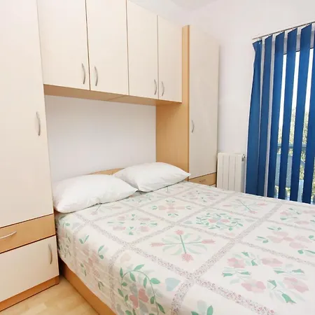 Apartman Apartments With Parking Spaces Bibinje, Zadar - 5753 Bibinje